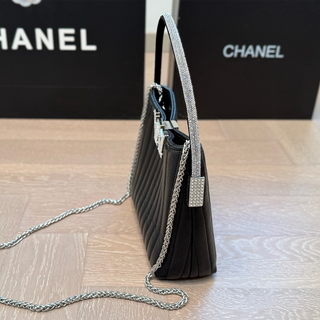 Black Casual Daily Letters Chains Bags