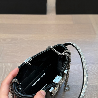 Black Casual Daily Letters Chains Bags